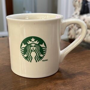STARBUCKS Large 14oz  Mug  Green Siren Dishwasher Microwave Safe 2013 NEW